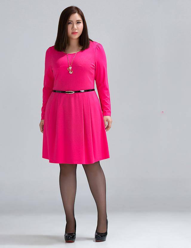 夏日揚長避短穿搭術(shù) 給130斤以上女生的顯瘦顯美指南